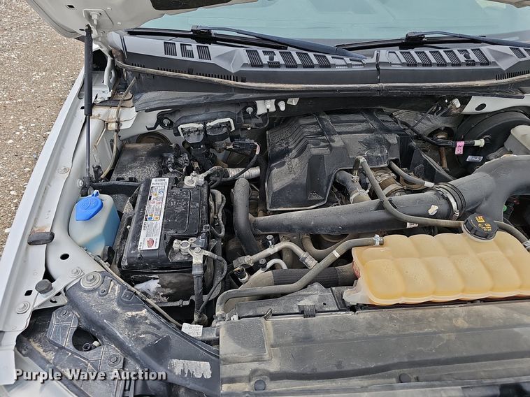 image for item DP6535 2015 Ford F150 XL SuperCab pickup truck