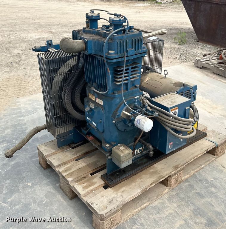 image for item DP8414 Quincy  MOR370SB15HP air compressor