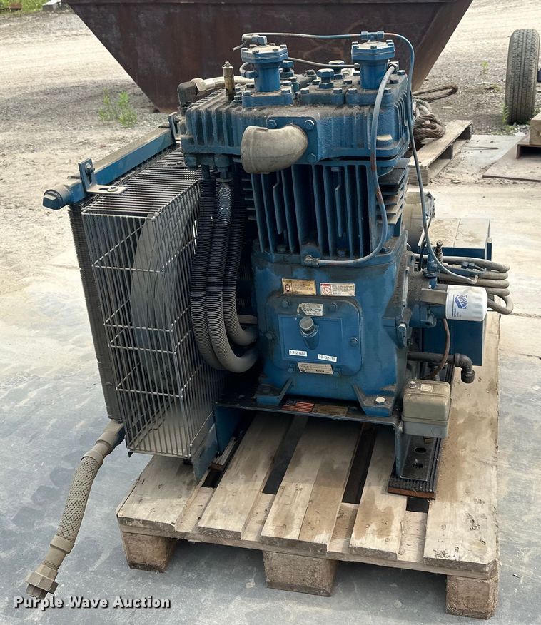 image for item DP8414 Quincy  MOR370SB15HP air compressor