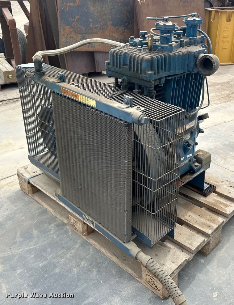 image for item DP8414 Quincy  MOR370SB15HP air compressor