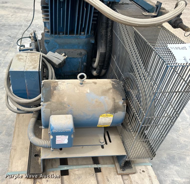 image for item DP8414 Quincy  MOR370SB15HP air compressor