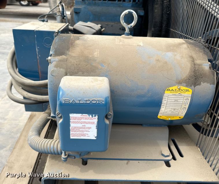 image for item DP8414 Quincy  MOR370SB15HP air compressor