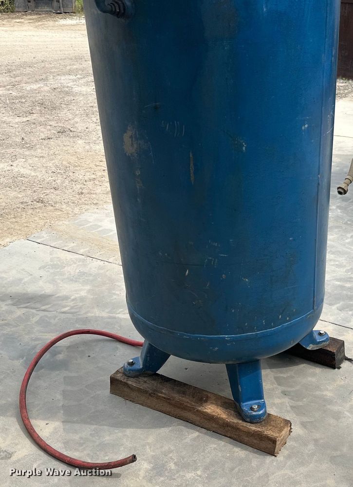 image for item DP8415 MCC air compressor