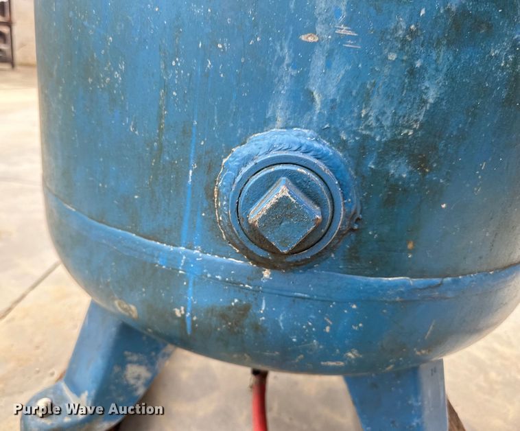 image for item DP8415 MCC air compressor