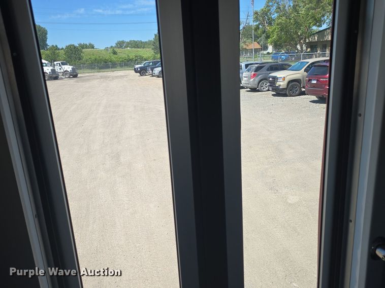 image for item DQ4385 2015 Freightliner  Business Class M2 shuttle bus