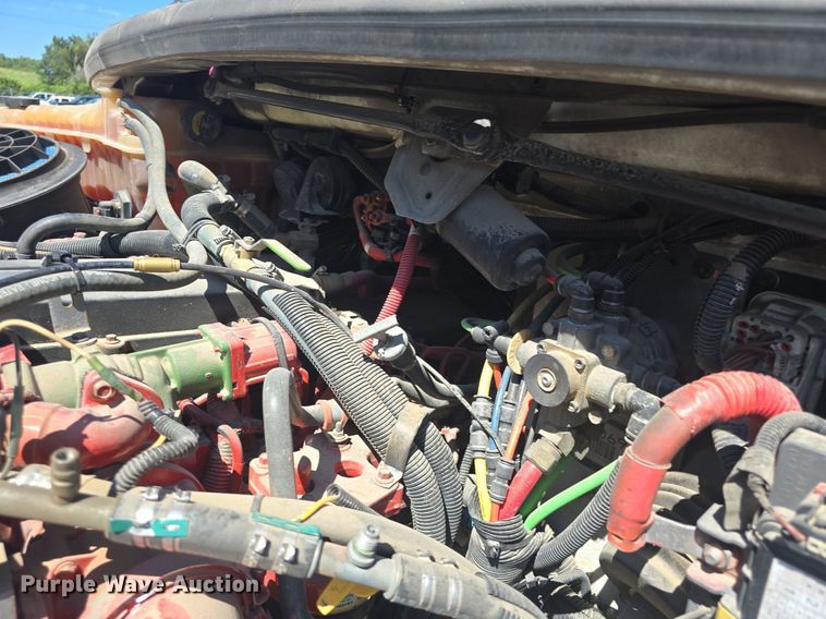 image for item DQ4385 2015 Freightliner  Business Class M2 shuttle bus