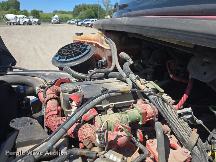 image for item DQ4385 2015 Freightliner  Business Class M2 shuttle bus