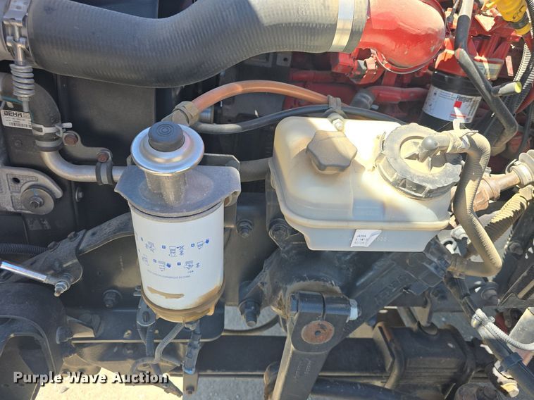 image for item DQ4385 2015 Freightliner  Business Class M2 shuttle bus