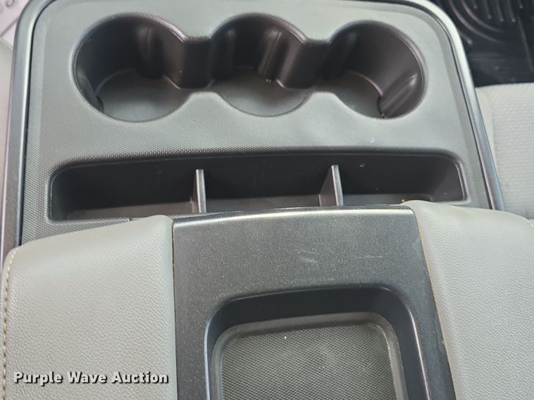 image for item DQ4392 2016 GMC Sierra 1500 Crew Cab pickup truck