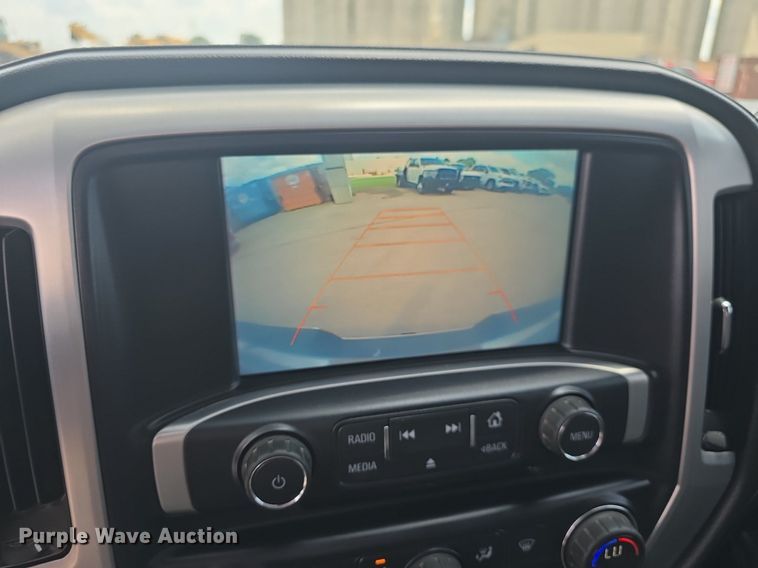 image for item DQ4392 2016 GMC Sierra 1500 Crew Cab pickup truck