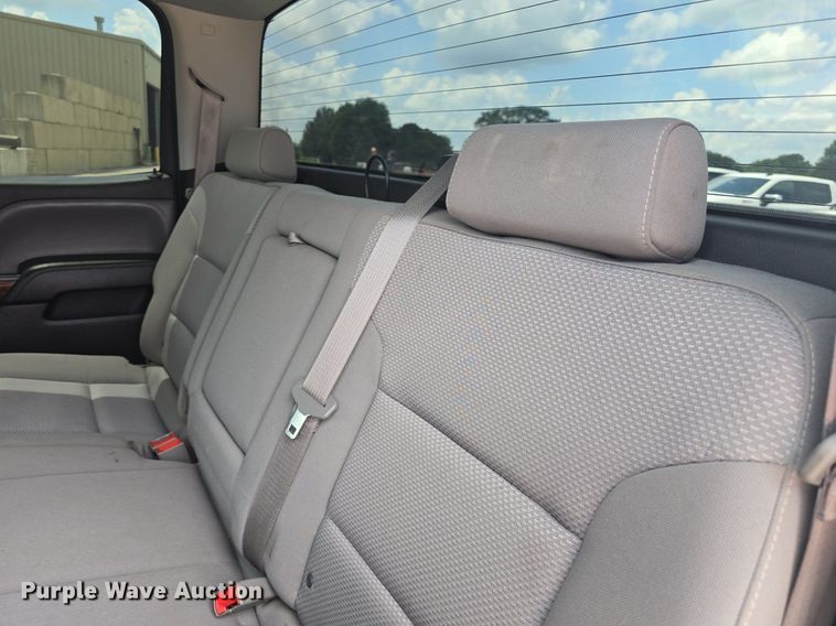 image for item DQ4392 2016 GMC Sierra 1500 Crew Cab pickup truck