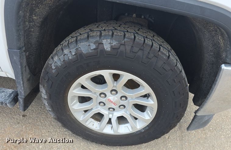 image for item DQ4392 2016 GMC Sierra 1500 Crew Cab pickup truck