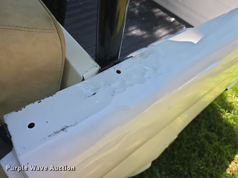 image for item DQ4403 1968 Ford Bronco SUV