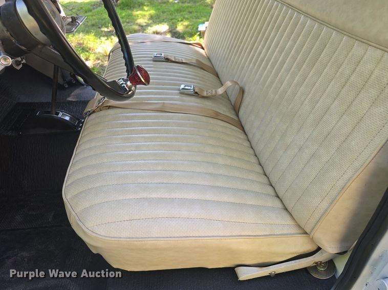 image for item DQ4403 1968 Ford Bronco SUV