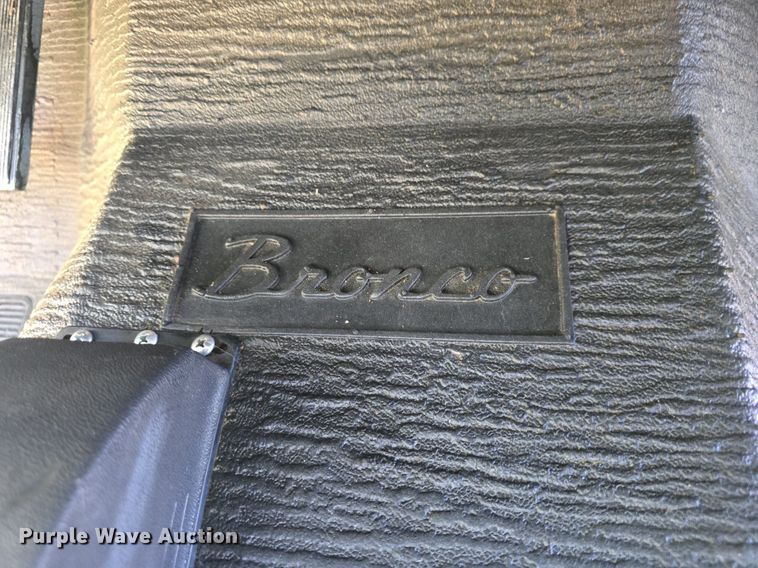 image for item DQ4403 1968 Ford Bronco SUV