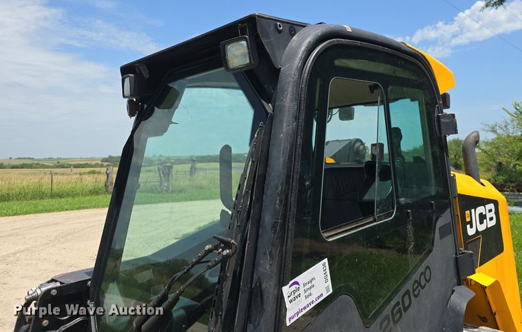 image for item DQ4436 2013 JCB 260 eco skid steer loader