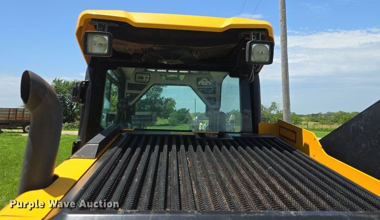 image for item DQ4436 2013 JCB 260 eco skid steer loader