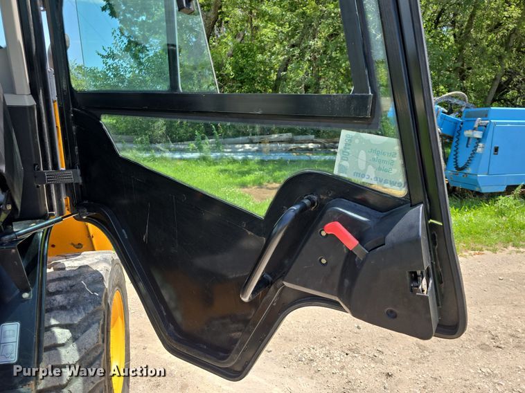 image for item DQ4436 2013 JCB 260 eco skid steer loader