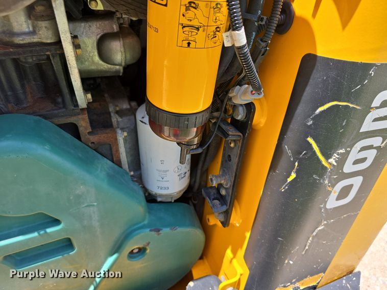 image for item DQ4436 2013 JCB 260 eco skid steer loader