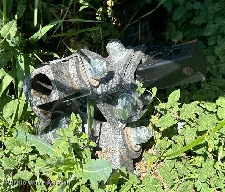 image for item DQ6812 2017 Heartland Wilderness 2875BH  camper