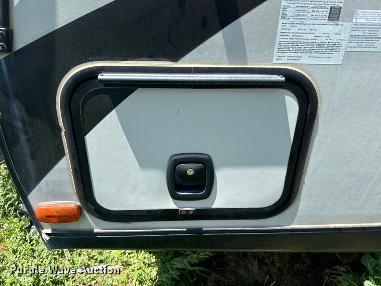 image for item DQ6812 2017 Heartland Wilderness 2875BH  camper