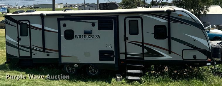 image for item DQ6812 2017 Heartland Wilderness 2875BH  camper