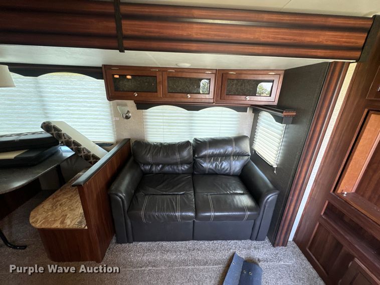 image for item DQ6812 2017 Heartland Wilderness 2875BH  camper