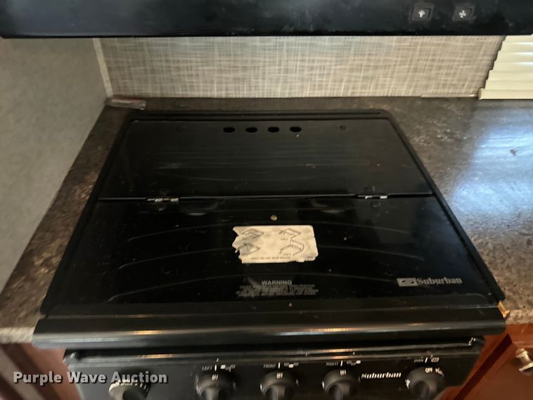 image for item DQ6812 2017 Heartland Wilderness 2875BH  camper