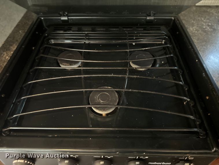 image for item DQ6812 2017 Heartland Wilderness 2875BH  camper