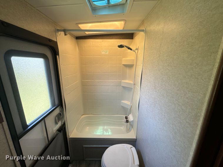 image for item DQ6812 2017 Heartland Wilderness 2875BH  camper