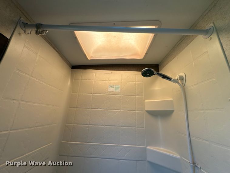 image for item DQ6812 2017 Heartland Wilderness 2875BH  camper