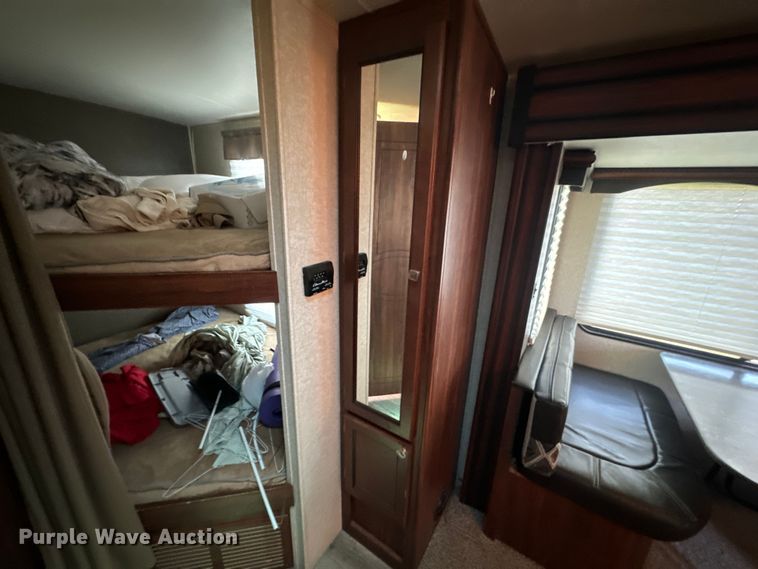 image for item DQ6812 2017 Heartland Wilderness 2875BH  camper