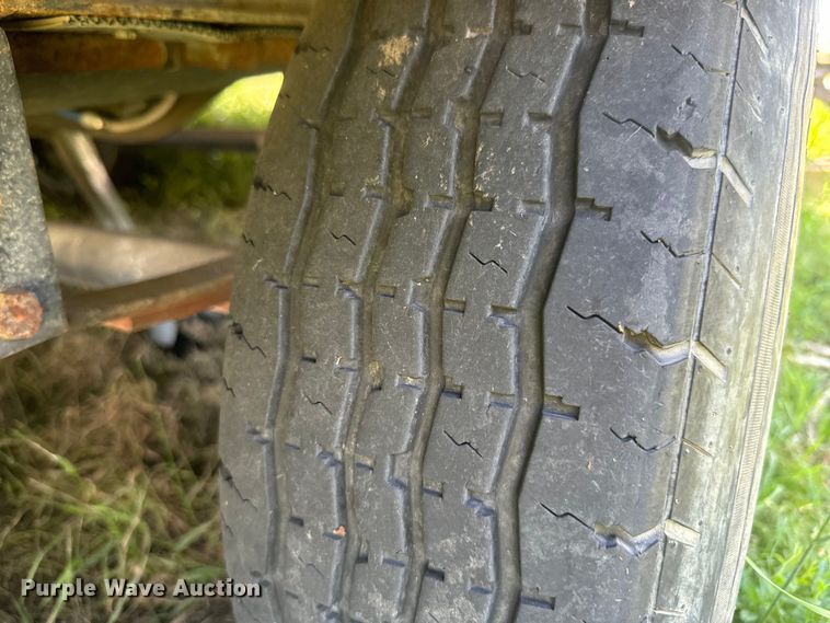 image for item DQ6812 2017 Heartland Wilderness 2875BH  camper