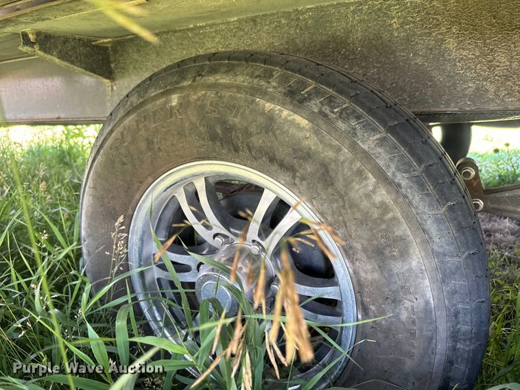 image for item DQ6812 2017 Heartland Wilderness 2875BH  camper