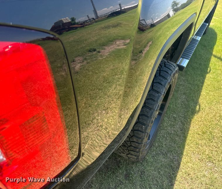 image for item DQ6814 2015 GMC Sierra 1500 Texas Edition Crew Cab pickup truck