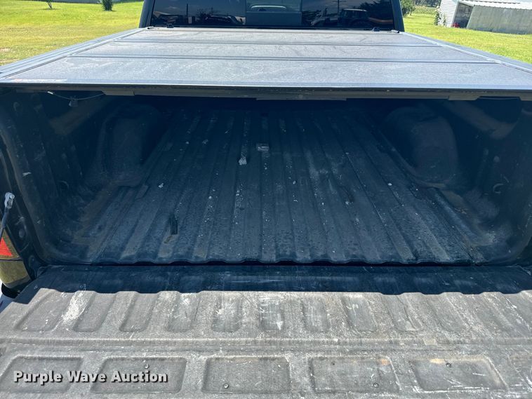 image for item DQ6814 2015 GMC Sierra 1500 Texas Edition Crew Cab pickup truck