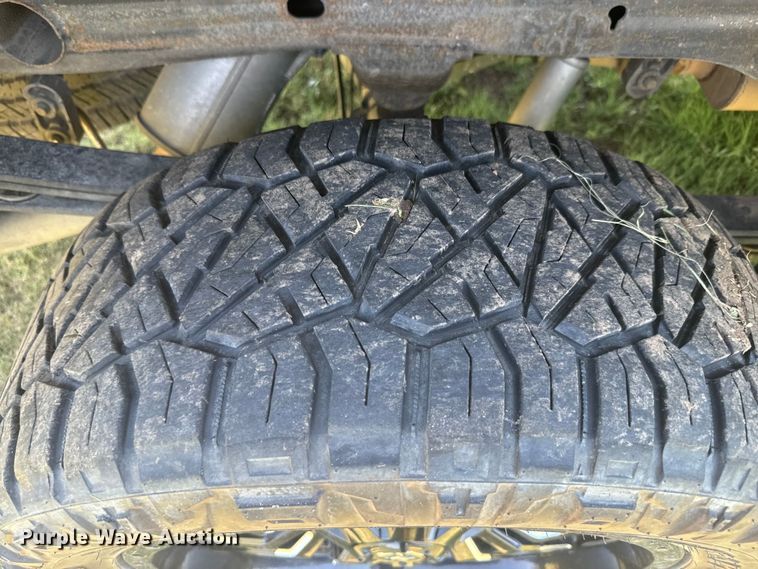 image for item DQ6814 2015 GMC Sierra 1500 Texas Edition Crew Cab pickup truck