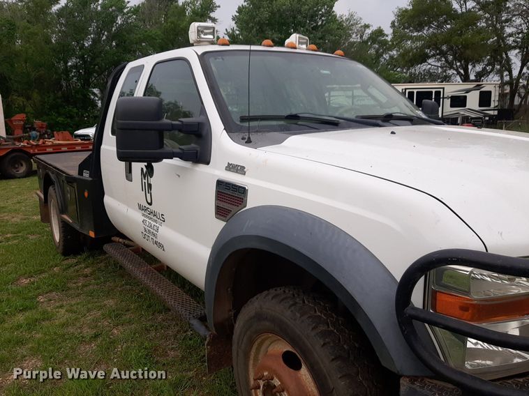 image for item DQ7054 2008 Ford F550 Super Duty SuperCab flatbed truck