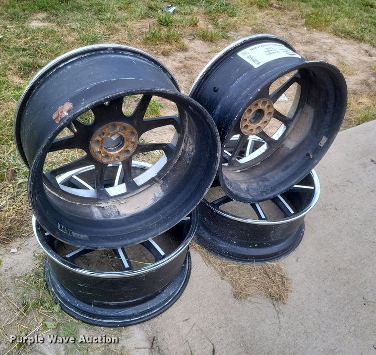 image for item DR4824 Tires