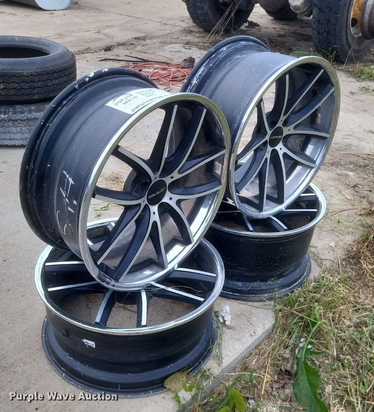 image for item DR4824 Tires