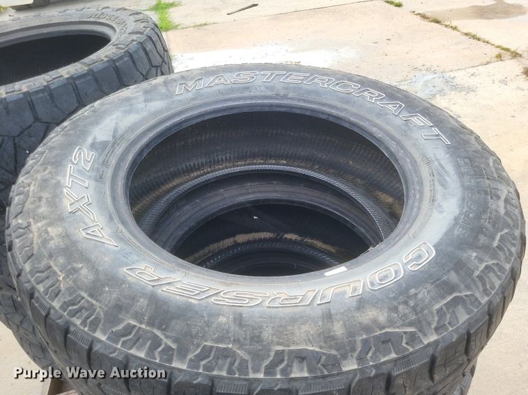 image for item DR4824 Tires