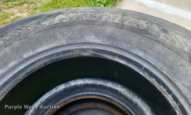 image for item DR4824 Tires
