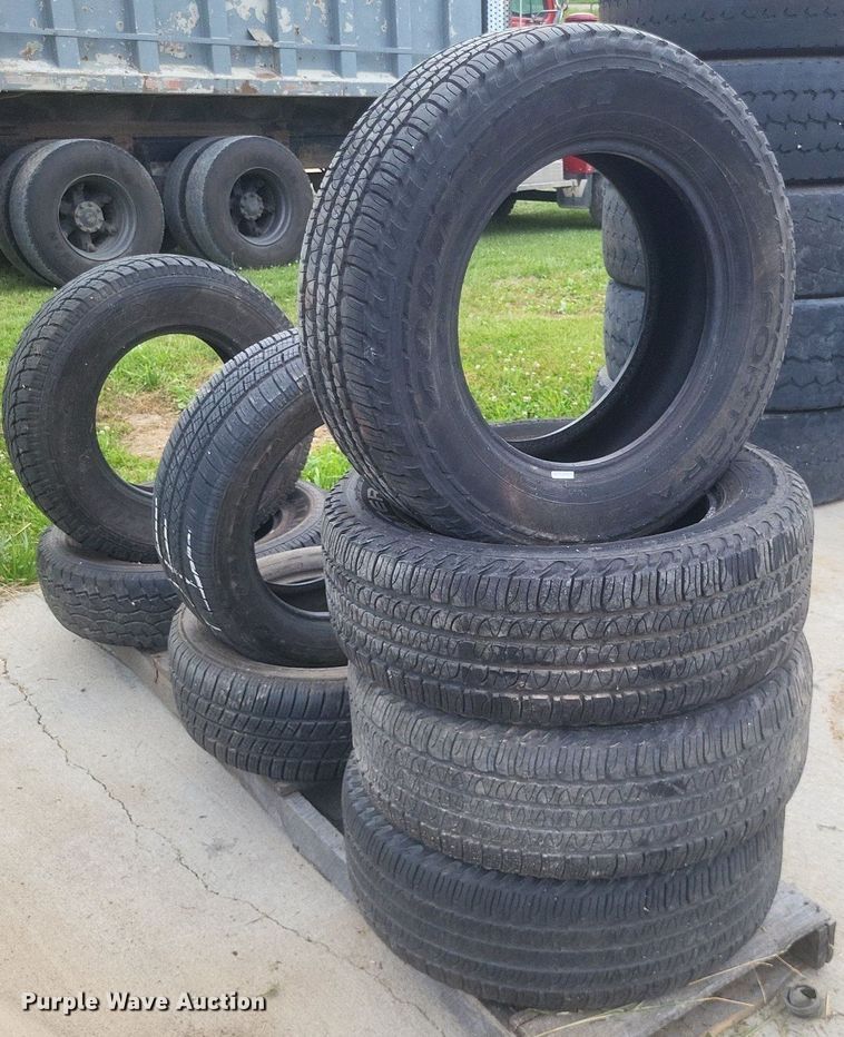 image for item DR4824 Tires