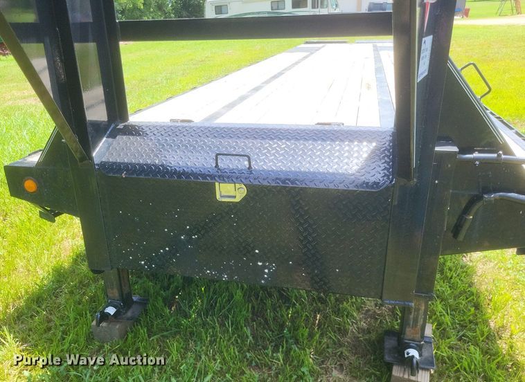 image for item DR4832 2022 PJ 40F equipment trailer