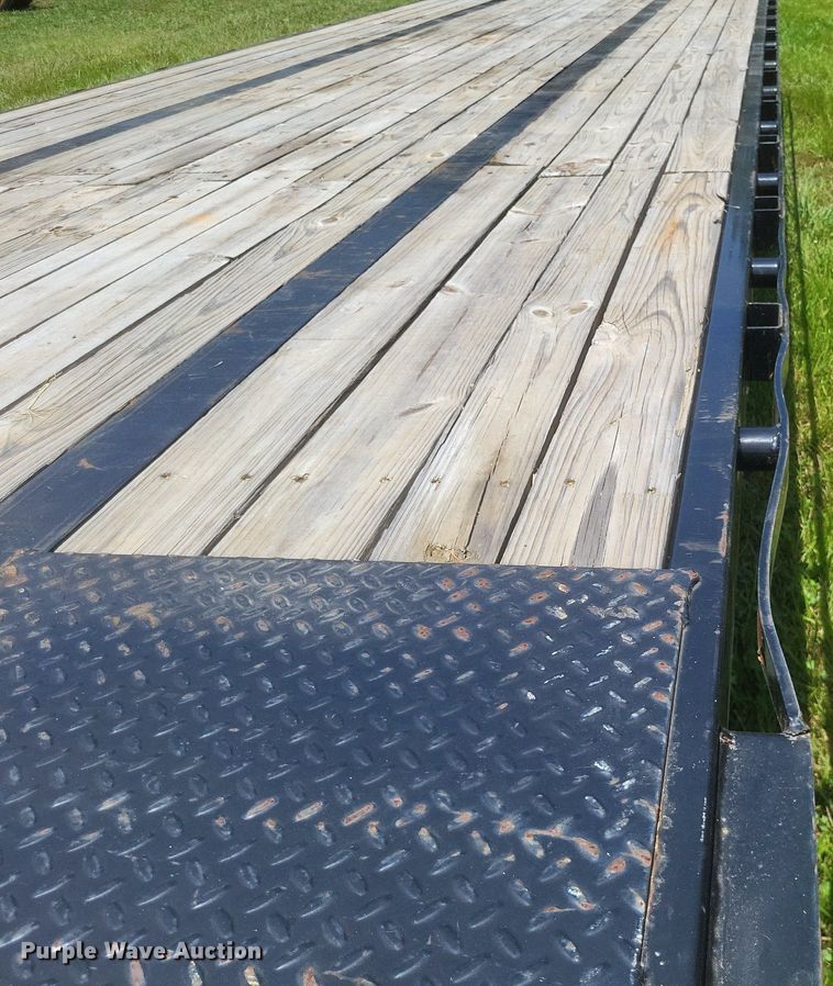 image for item DR4832 2022 PJ 40F equipment trailer