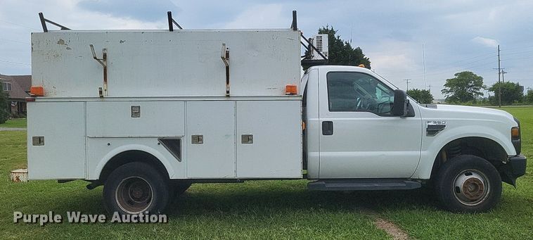 image for item DR4865 2009 Ford F350 Super Duty XL utility bed pickup truck