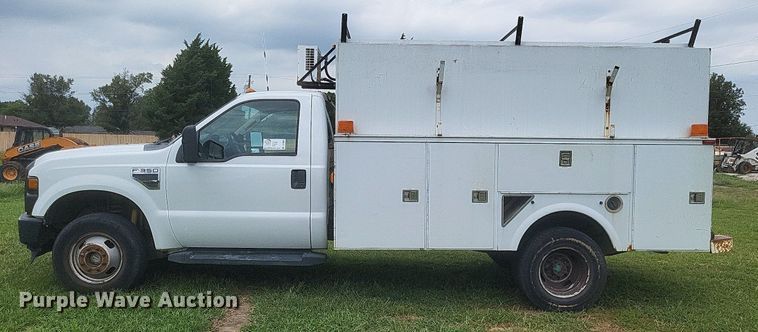 image for item DR4865 2009 Ford F350 Super Duty XL utility bed pickup truck