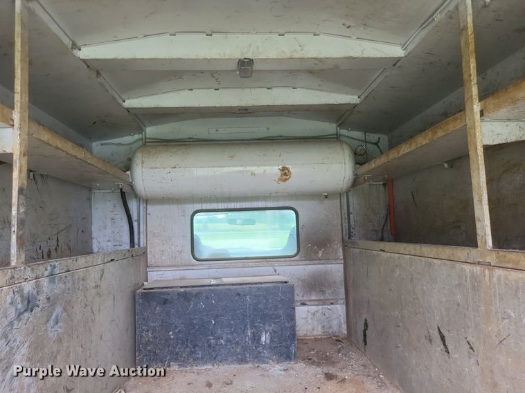 image for item DR4865 2009 Ford F350 Super Duty XL utility bed pickup truck