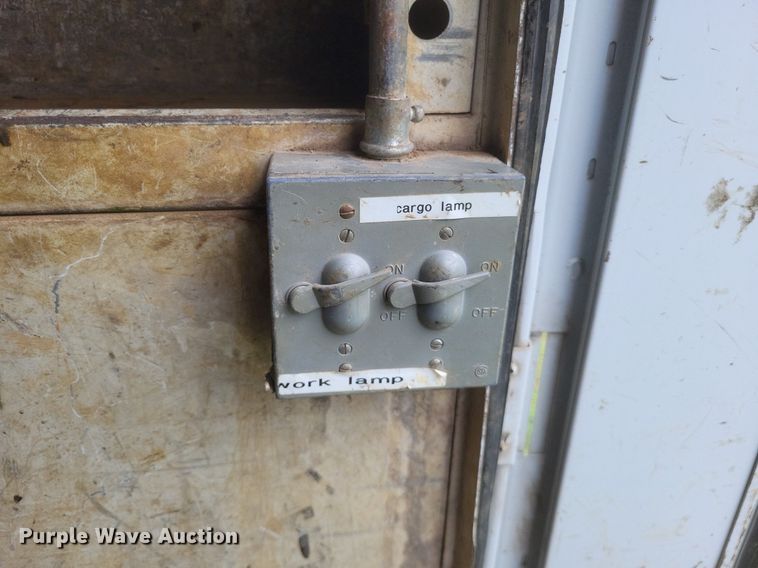 image for item DR4865 2009 Ford F350 Super Duty XL utility bed pickup truck