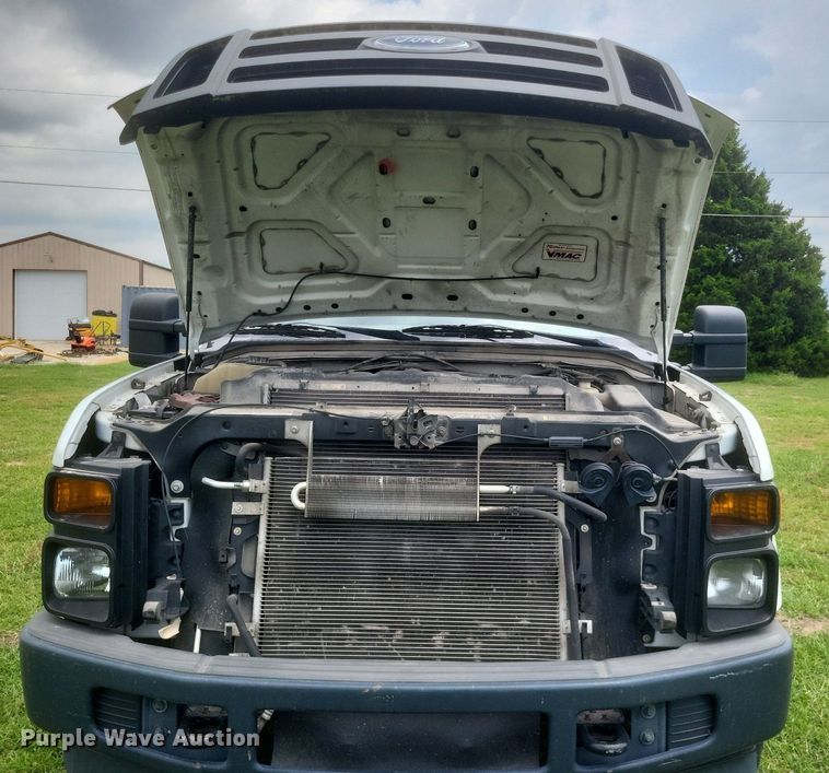 image for item DR4865 2009 Ford F350 Super Duty XL utility bed pickup truck